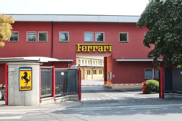 Viagem para a Fábrica da Ferrari