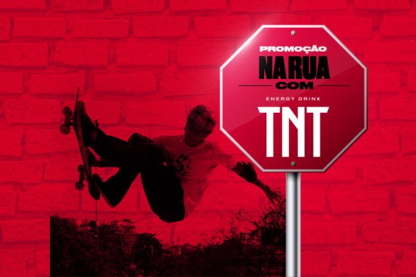 promoção na rua com tnt